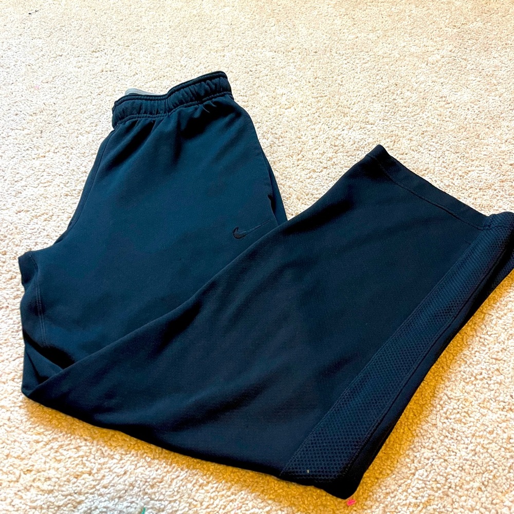 Nike dry fit sweatpants